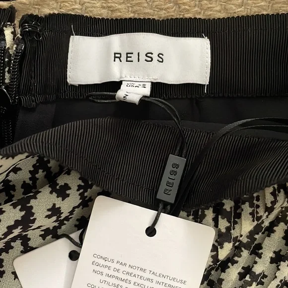 NWT Reiss Ellie Desert Trail Mini Skirt, Black/White SIZE 4 - Picture 5 of 7